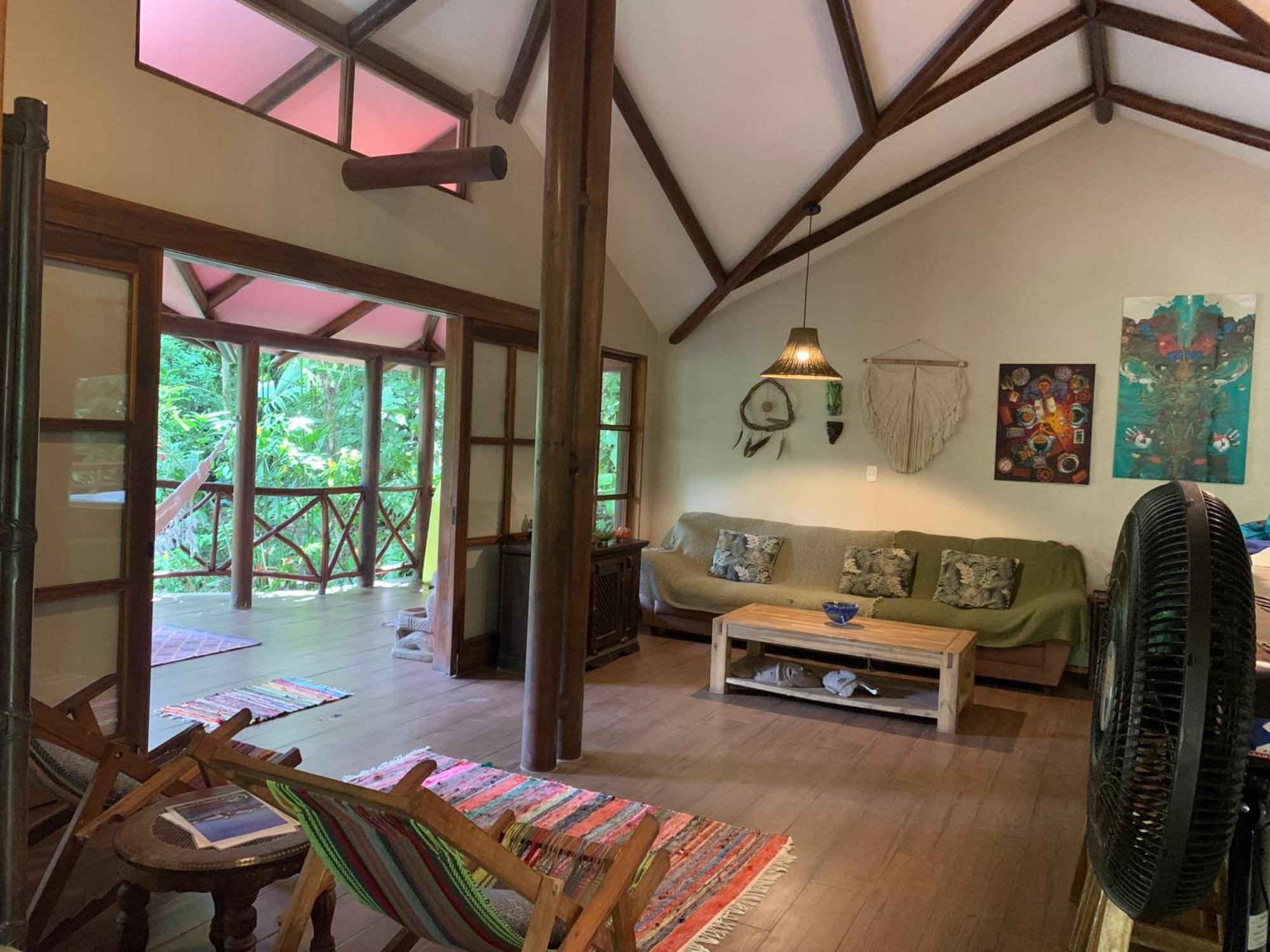 Brigitte'S Ranch Hotel Cahuita Exterior photo